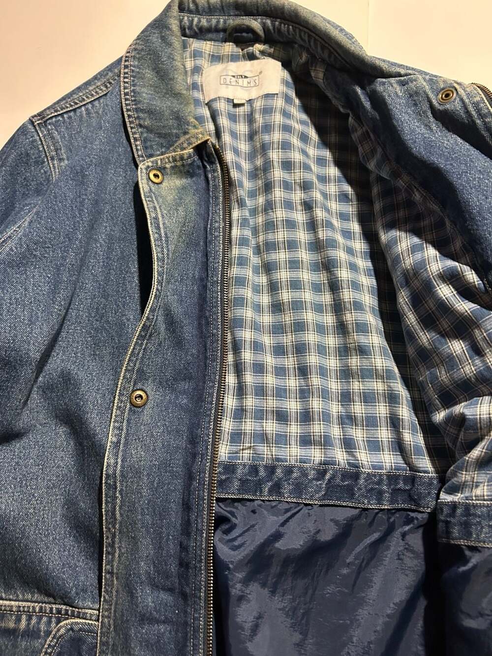 90s Vintage Only Denim Denim Chore Barn Jacket with Plaid Lining - Picture 3 of 12